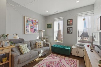 1654 W Cortland St, Unit 6 in Chicago, IL - Building Photo - Building Photo