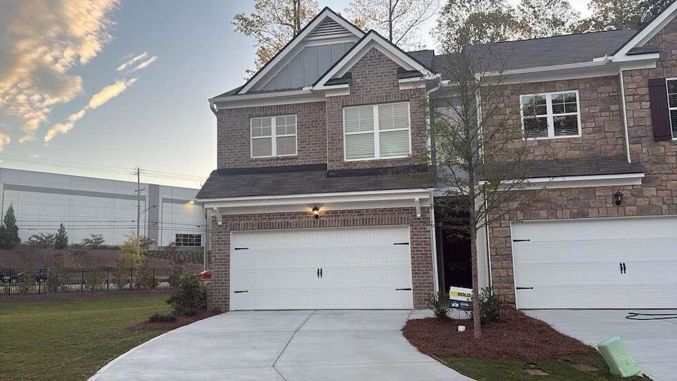 2435 Poppy Ct in Buford, GA - Foto de edificio