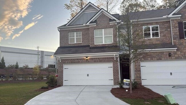 property at 2435 Poppy Ct