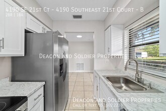 4190 SE 21st Ct-Unit -4190 Southeast 21st Court - B in Ocala, FL - Building Photo - Building Photo