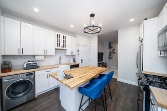 813 Willow Ave in Hoboken, NJ - Building Photo - Building Photo