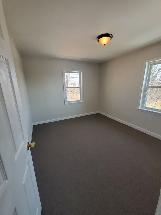 2332 N Cherry St in Winston-Salem, NC - Building Photo - Building Photo