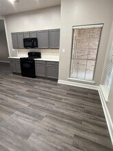 19610 Vernier Woods Ln in Spring, TX - Building Photo - Building Photo