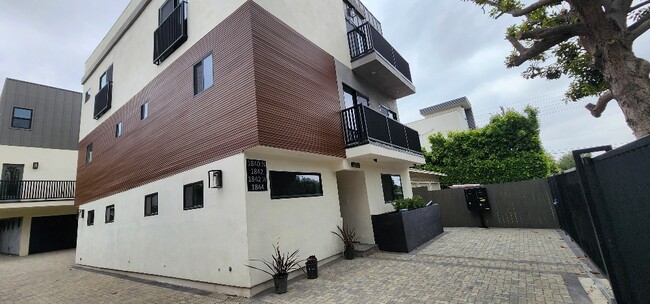 property at 1842 Stoner Ave
