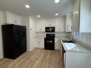 314 E Louisiana Ave in Bessemer City, NC - Building Photo - Building Photo