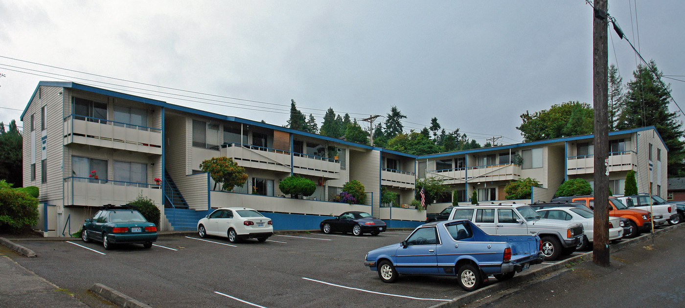 Harbor View Apartments in Tacoma, WA - Building Photo