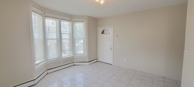 35 Vandewater St, Unit 35 Vandewater St