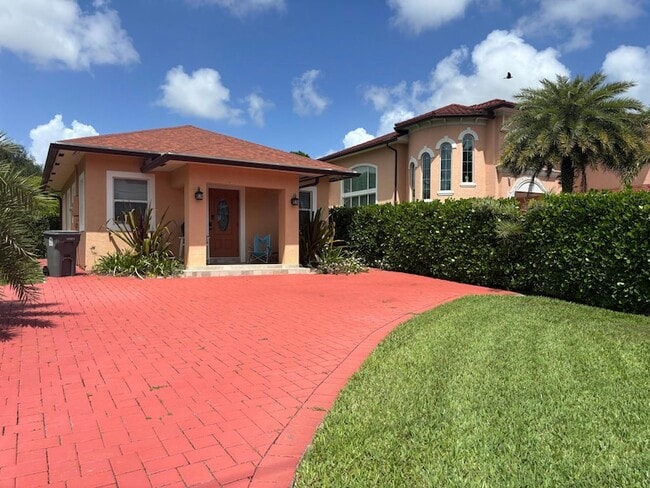 4649 Lillian Ave, Unit A in Palm Beach Gardens, FL - Building Photo - Building Photo