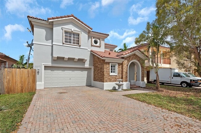 16633 SW 50th Terrace in Miami, FL - Building Photo - Building Photo