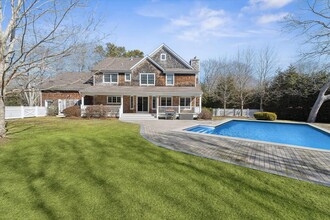 50 Old Meeting House Rd in Quogue, NY - Building Photo - Building Photo