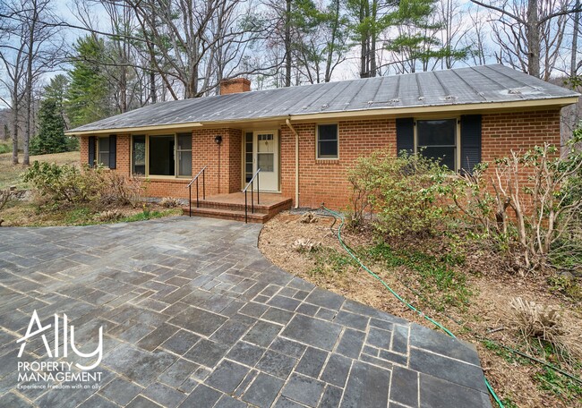 property at 3917 Hungrytown Rd