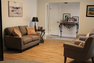 14312 Tanglewood Dr in Dallas, TX - Building Photo - Building Photo