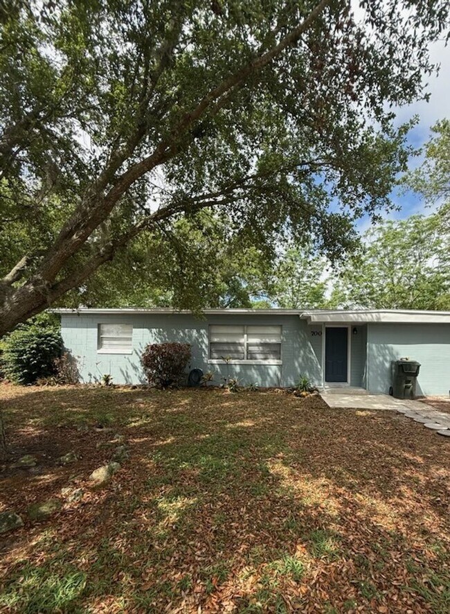 property at 700 Crystal Dr