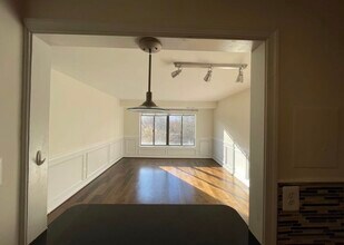 6001 Arlington Blvd, Unit 503 in Falls Church, VA - Building Photo - Building Photo