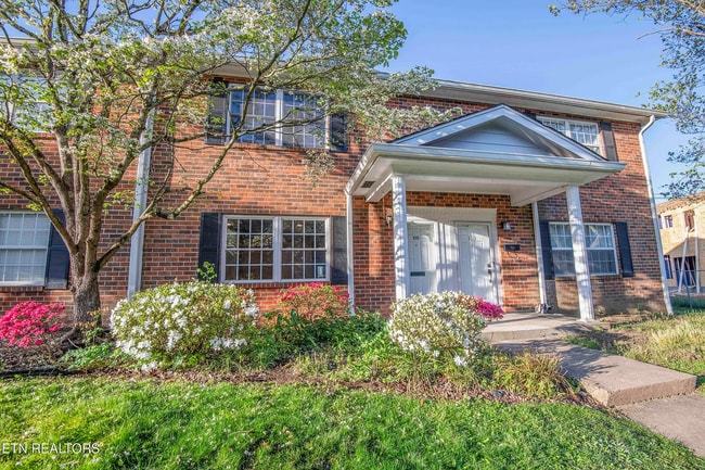 property at 481 Broome Rd NW