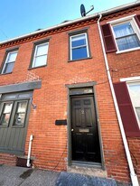 253 N Mulberry St in Lancaster, PA - Building Photo