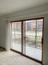 16736 Paxton Ave in Tinley Park, IL - Building Photo - Building Photo