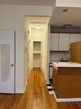 358 E 51st St in New York, NY - Building Photo - Building Photo