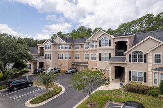 Grand Reserve Condominiums in Jacksonville, FL - Building Photo - Building Photo