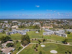 1724 Pine Valley Dr in Ft. Myers, FL - Building Photo