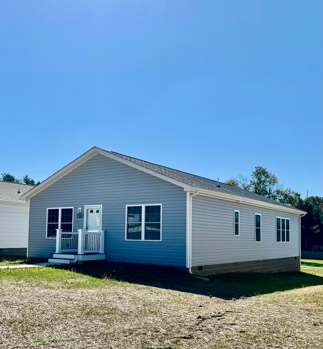 property at 100 Duncan Ln
