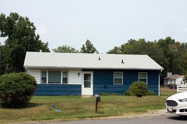 3712 Ammons Ave in Richmond, VA - Building Photo - Building Photo