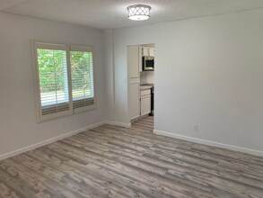 47-690-690 Halemanu St in Kaneohe, HI - Foto de edificio - Building Photo