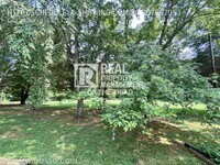 650 Cedarbrook Ct photo'