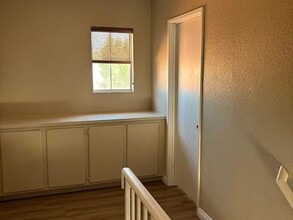 14391 Hidden Rock Rd in Victorville, CA - Building Photo - Building Photo