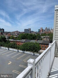 1605 E Fairmount Ave photo'