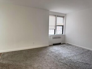 144-50 38th Ave in Queens, NY - Building Photo - Building Photo