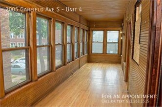 2005 Garfield Ave, Unit 4 in Minneapolis, MN - Building Photo - Building Photo