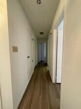 10 Oaks Pl in Lago Vista, TX - Building Photo - Building Photo