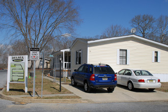 Delsea Woods Mobile Home Park in Vineland, NJ - Building Photo - Building Photo