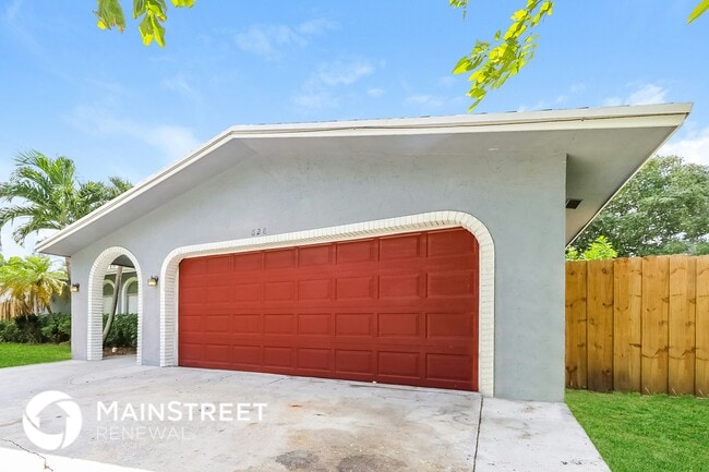 property at 628 SW 18th Ave