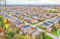 2018 Deer Park Rd in Oakville, ON - Building Photo - Building Photo