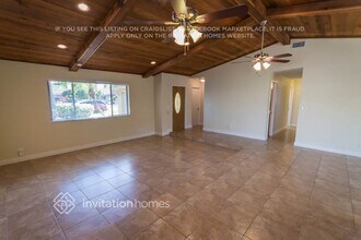 7521 SW 6th St in North Lauderdale, FL - Foto de edificio - Building Photo