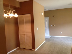 375 Central Ave-Unit -11 in Riverside, CA - Foto de edificio - Building Photo
