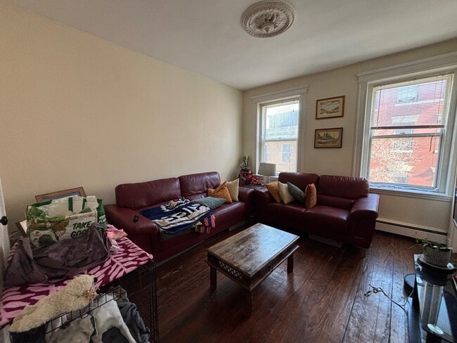 8 Grove St in Boston, MA - Building Photo - Building Photo