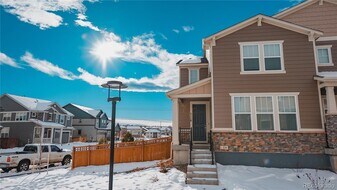 7118 Othello St in Castle Pines, CO - Building Photo
