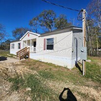 15271 Country W Dr in Conroe, TX - Building Photo