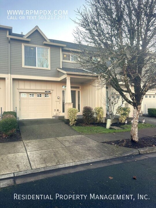 17284 SW Pleasanton Ln in Beaverton, OR - Building Photo