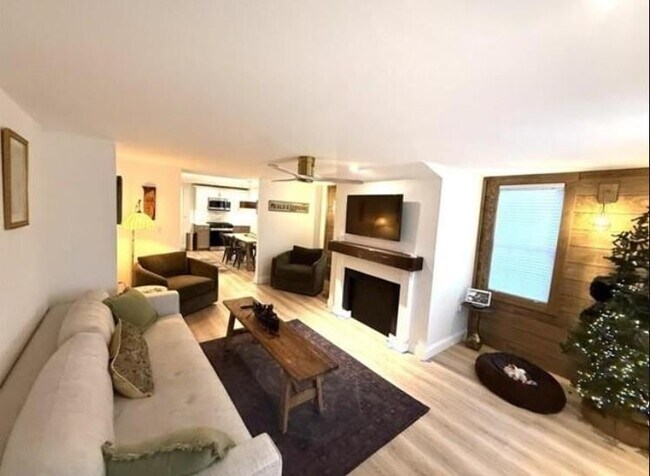 2895 White Mountain Hwy, Unit 2 in Conway, NH - Building Photo - Building Photo