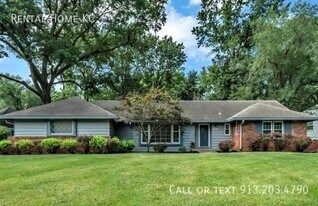 6001 W 79th St in Prairie Village, KS - Building Photo