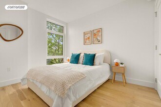 585 Argyle Rd in Brooklyn, NY - Building Photo - Building Photo