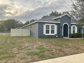 201 Majestic Sundown Ct in Brandon, FL - Building Photo - Building Photo