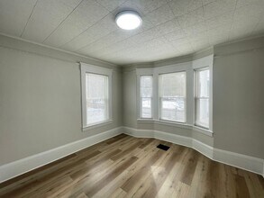 193 W Mitchell St-Unit -1 in Manchester, NH - Building Photo - Building Photo