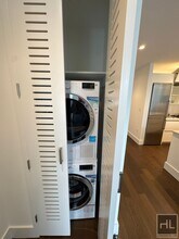 East 44th Street in New York, NY - Building Photo - Building Photo