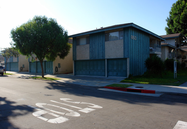 860 Main St in El Segundo, CA - Building Photo - Building Photo