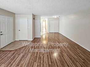 305 S Richmond Rd in Ridgecrest, CA - Building Photo - Building Photo